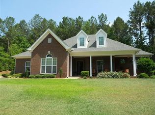 206 Canterbury Dr, Lagrange, GA 30241