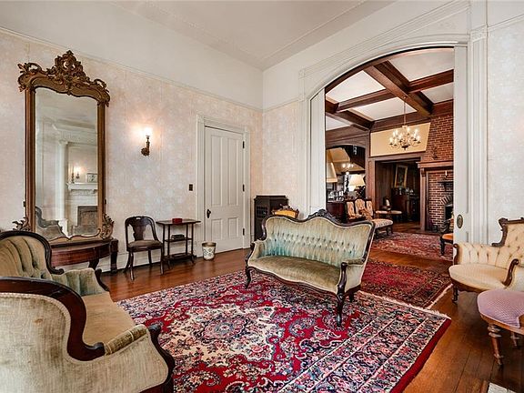 12th image of this home