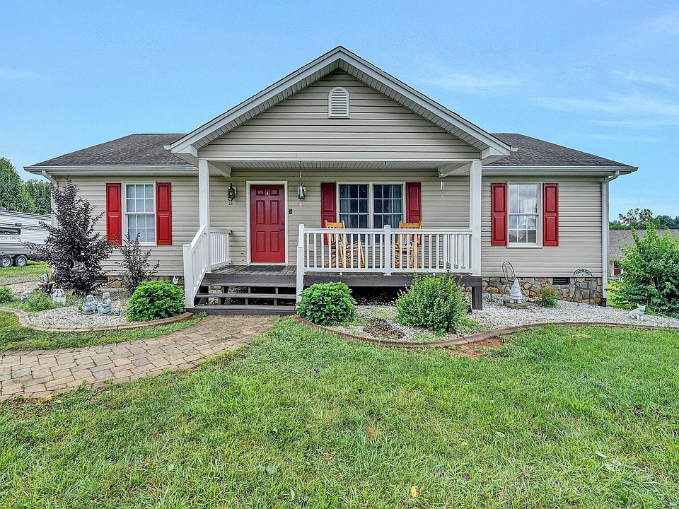 1st image of 75 Estate Dr