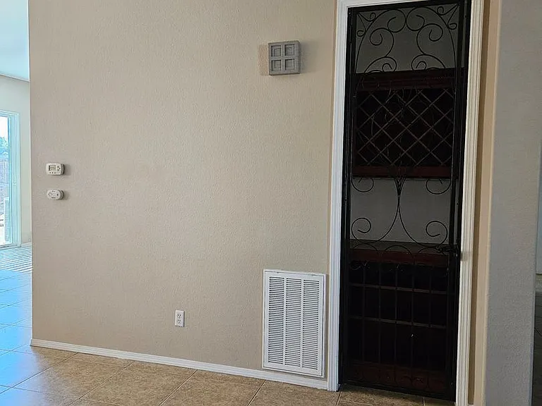 8975 Guadalupe Ave — Photo 6