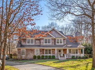 14 Spinnaker Way, Southampton, NY 11968