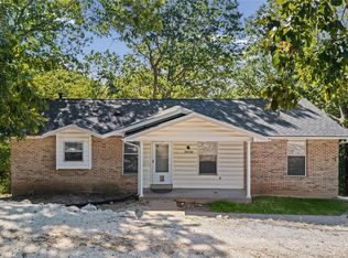 3056 Frisco Hill Rd, Imperial, MO 63052