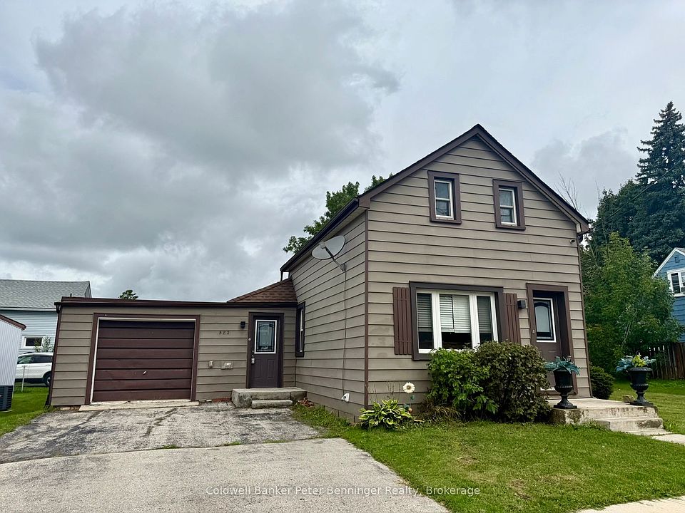 1st image of 582 9th St