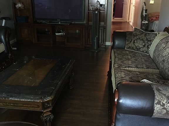 3rd image of 1618 Sundown Ln