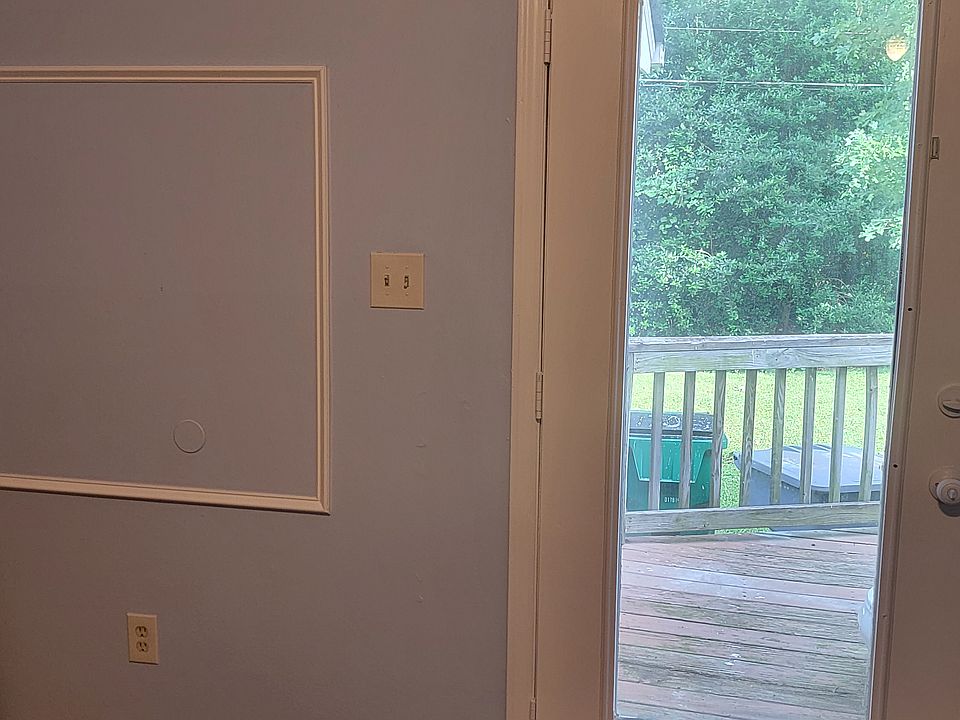 Family leaving area - Lower floor