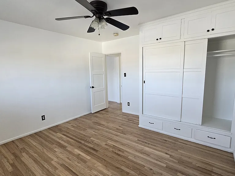 3554 Locke Ave — Photo 14