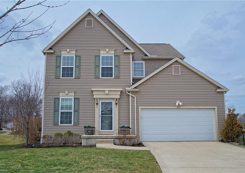 1st image of 162 Stockwell Ct