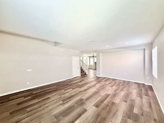 5th image of 24850 Sunset Vista Ave
