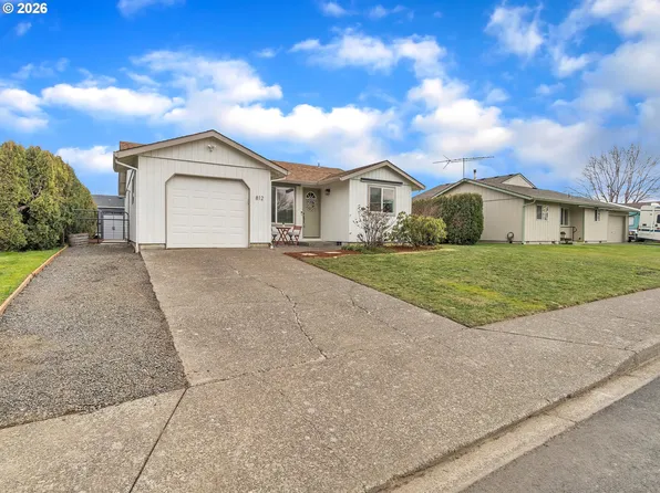 812 SW Cypress St, McMinnville, OR 97128