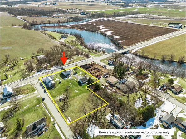 W1580 Us Highway 151, Chilton, WI 53014