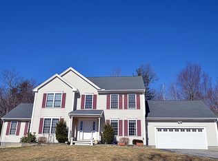 121 Wallingford Rd, Milford, NH 03055