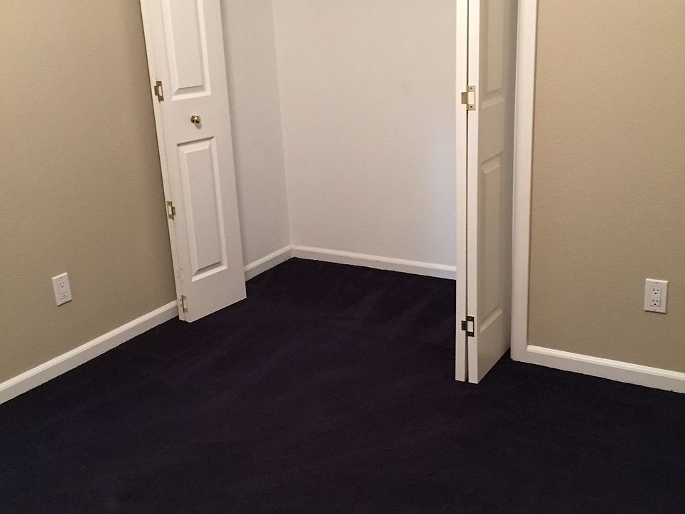 1st image of 182 Sunnyside Ave