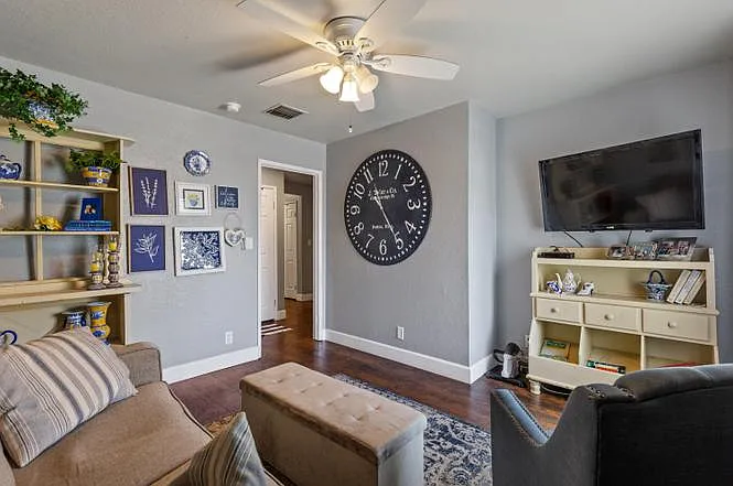 43639 Park Ave — Photo 24