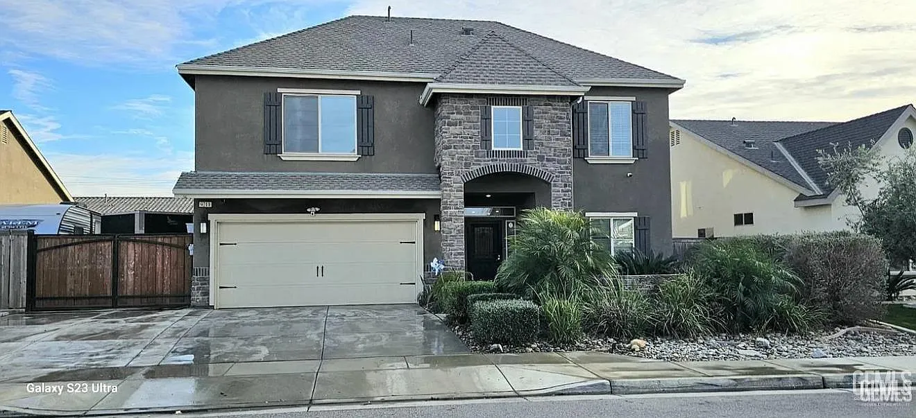 9211 Woodbrook Dr photo 1