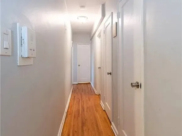 2229 Knapp Street image 30 of 31