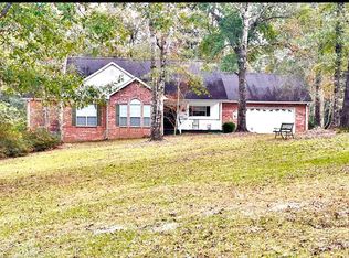 114 Harry Sones Rd, Carriere, MS 39426