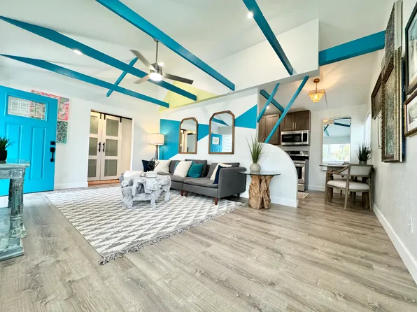 4031 Honeycutt St, San Diego, CA 92109