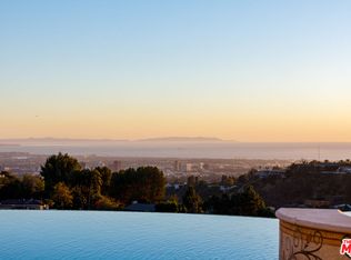 1247 Roberto Ln, Los Angeles, CA 90077