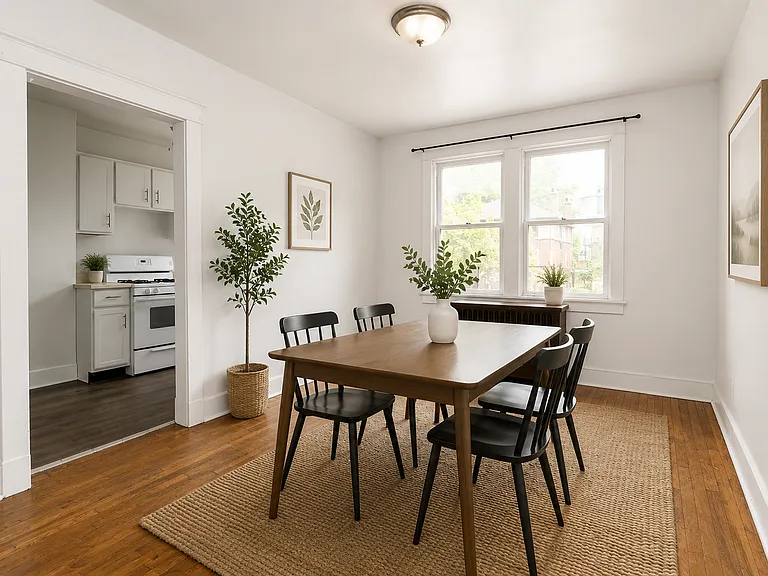 371 Gross St — Photo 4