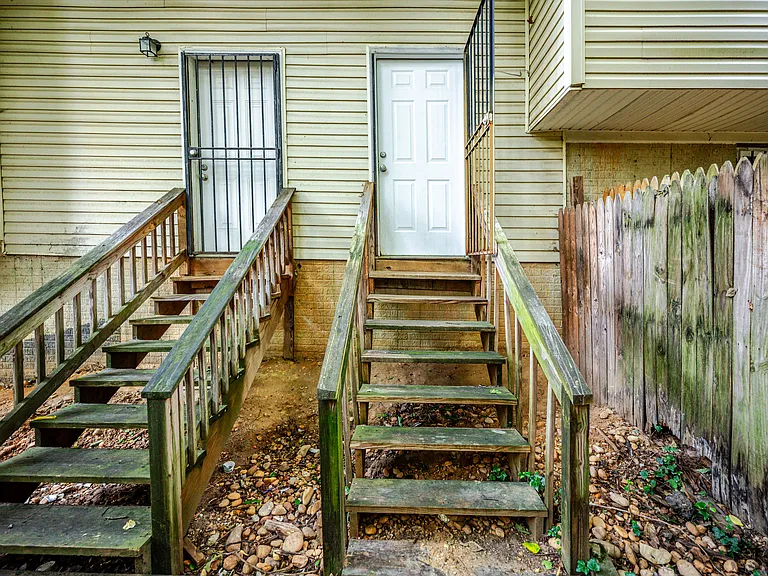 1405 Howard Rd SE #A — Photo 22