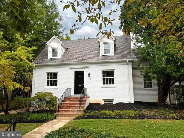 4617 Derussey Pkwy, Chevy Chase, MD 20815