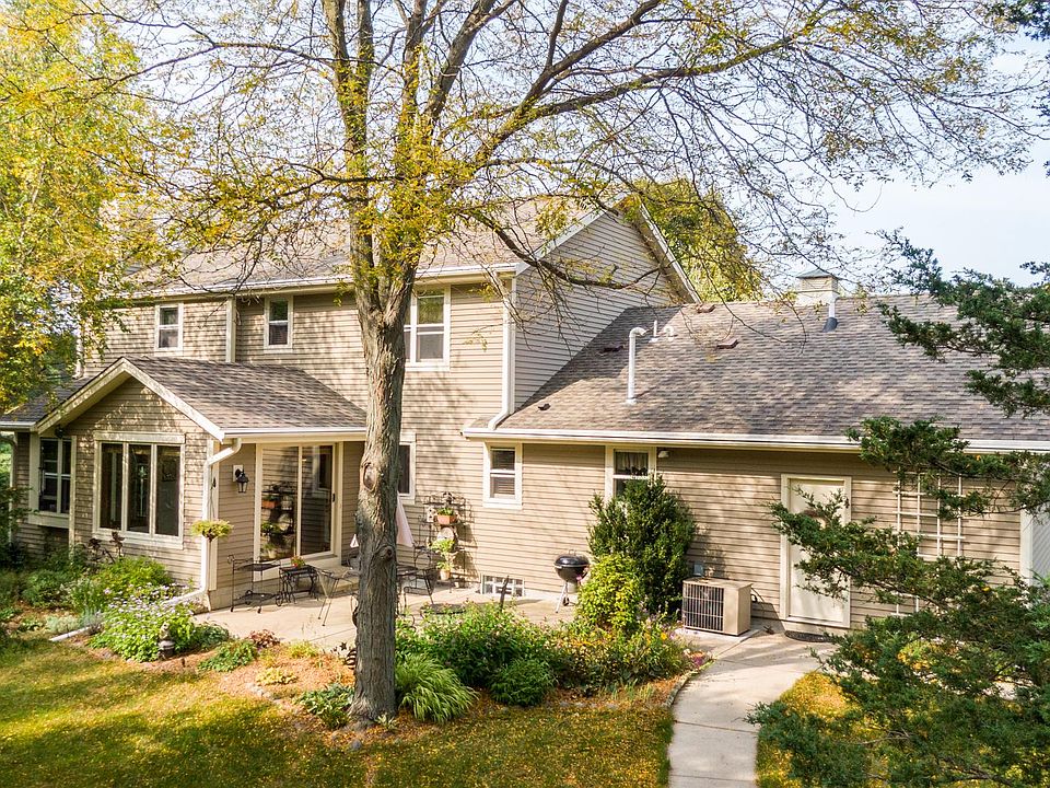 S44W33091 Connemara Dr, Dousman, WI 53118 Zillow