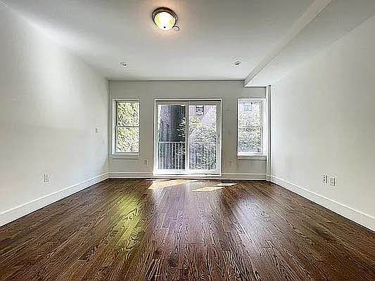 1st image of 152 W 128th St #1