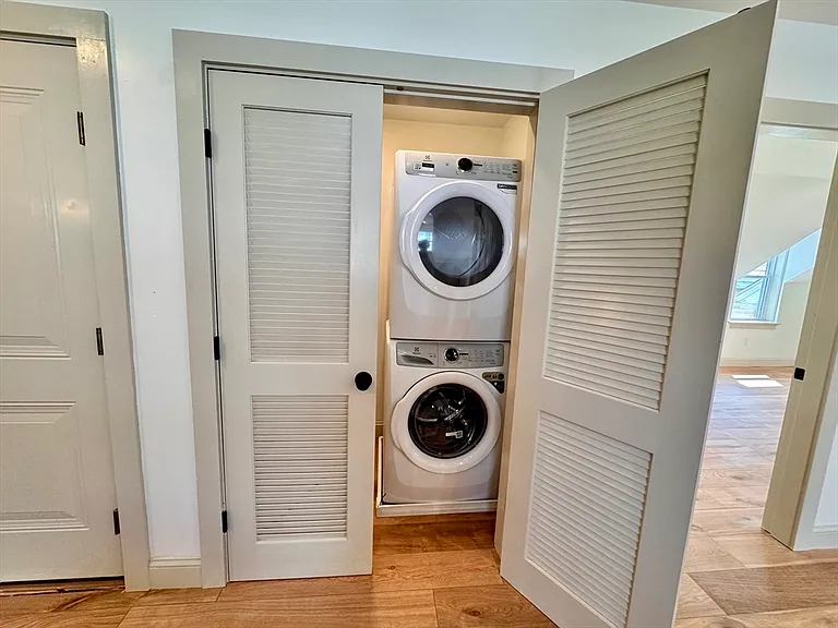 7 Hardy St #2 — Photo 13