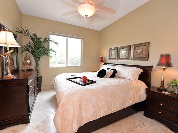 3rd image of 4961 W Saguaro Cliffs Dr