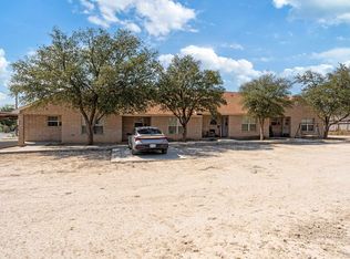 804 & 806 E 9th St, Del Rio, TX 78840