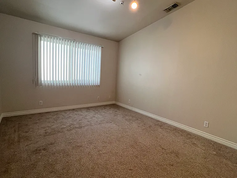 4031 Walnut Grove Ave #209 — Photo 8