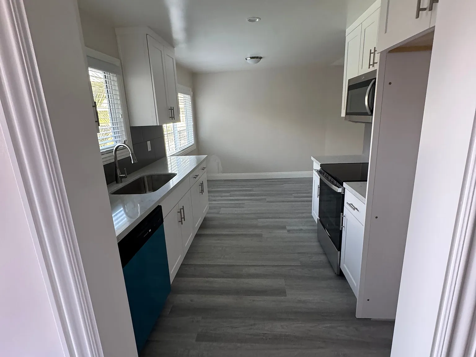 2 bed, $2,600 — Photo 3