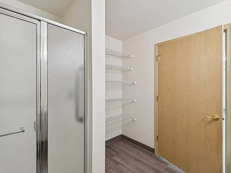 Ballinger Court Senior Affordable Apartments — Photo 8