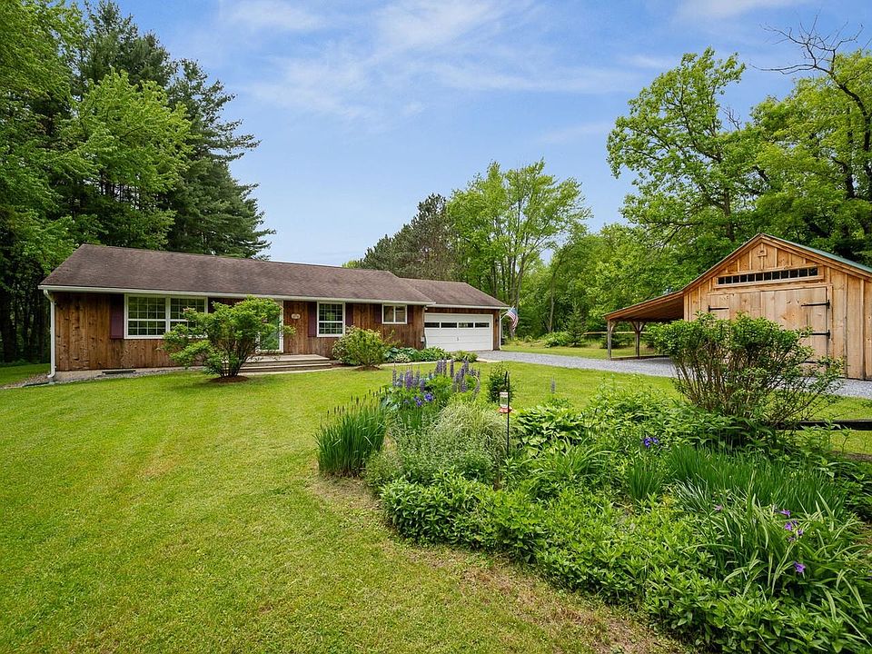1st image of 1457 Sand Road