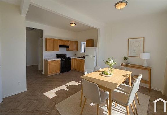 4th image of 2284 Kearney Ave #1
