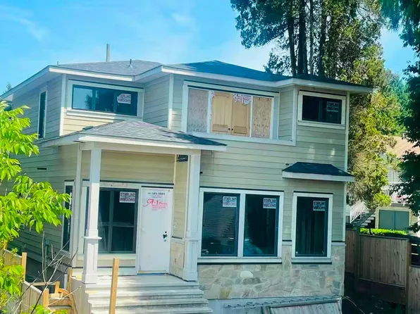 765 Edgar Ave #102, Coquitlam, BC V3K 2J3