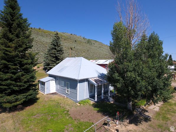 20 S Church St, Scofield, UT 84526