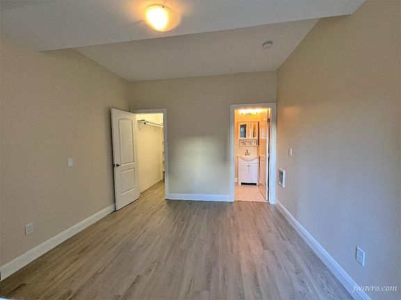 2nd image of 2822 23rd St #A