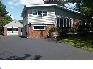 1649 Muhlenburg Dr, Blue Bell, PA 19422