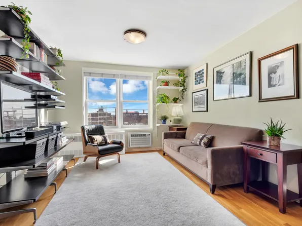 651 Vanderbilt St APT 7E, Brooklyn, NY 11218