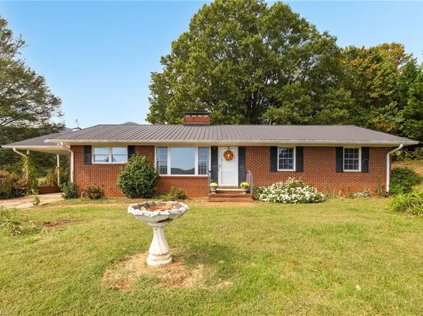 1465 Ramey Creek Rd, Lowgap, NC 27024