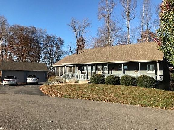 3rd image of 636 Mallard Pointe Dr