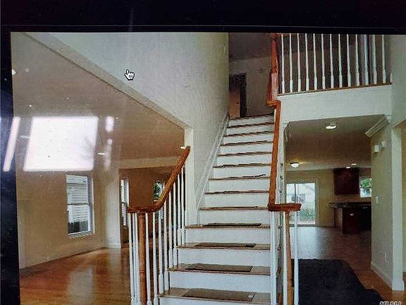 4th image of 2502 Inglewood St