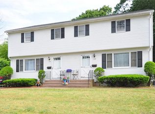 128 Delmont St, Manchester, CT 06042