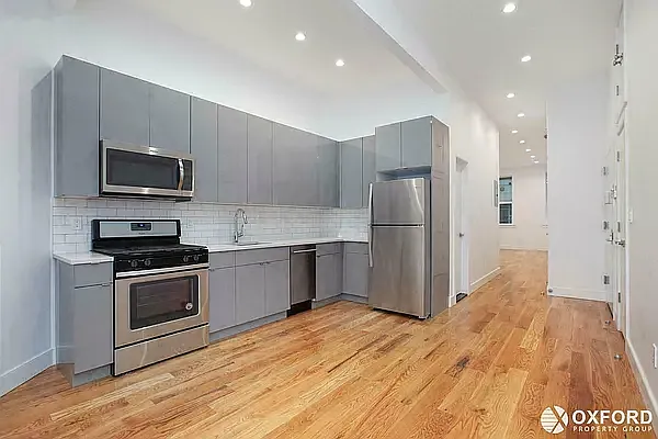 Rented by Oxford Property Group | media 3