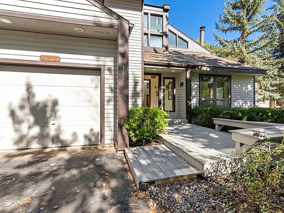 3rd image of 327 Whispering Pines Drive