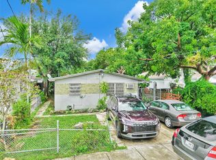 1736 NW 69th St, Miami, FL 33147