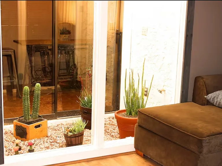 7647 E Medlock Dr — Photo 7
