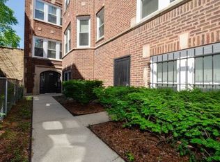 1724 W Juneway Ter APT 3A, Chicago, IL 60626