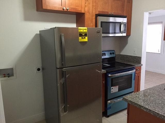 2nd image of 109 NW 164th St
